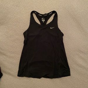 Black nike workout tank
